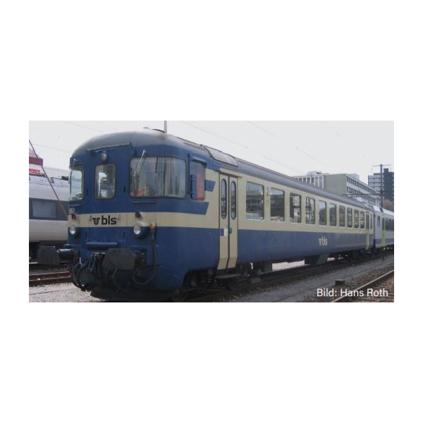 ESU H0 DC Steuerwagen Bt 951, BLS, blau/beige, Omega-Logo, Ep. VI