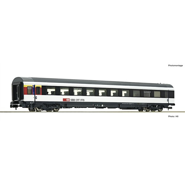 Fleischmann N Reisezugwagen 1. Kl mit Serviceabteil, Typ EW IV, SBB, schwarz/weiss