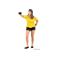 Viessmann H0, Frau schiesst Selfie, mit Blitzlicht