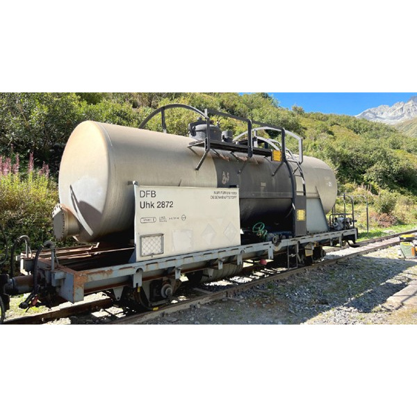 BEMO H0m Kesselwagen Uhk 2872 DFB, silber, Jahreswagen 2022