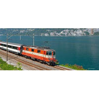 Roco H0 DC Elektrolokomotive Re 4/4 II 11108 "Swiss...
