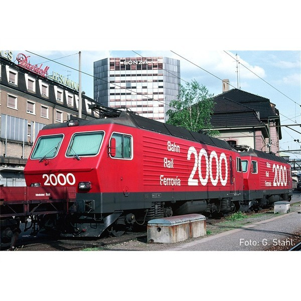 Hobbytrain N DC Elektrolokomotive Re 4/4 IV 10102, SBB, rot, digital Sound