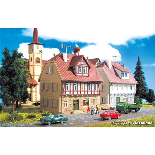 Vollmer N Wohnhaus mit Storchennest