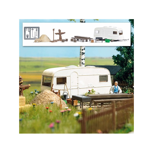 BUSCH H0 Dauercamper