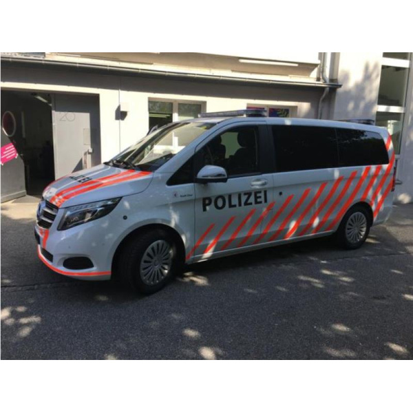 BUSCH H0 MB Vito Kastenwagen Stadtpolizei Chur
