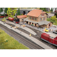 NOCH H0 Bahnsteig Epoche III&thinsp;&ndash;&thinsp;IV