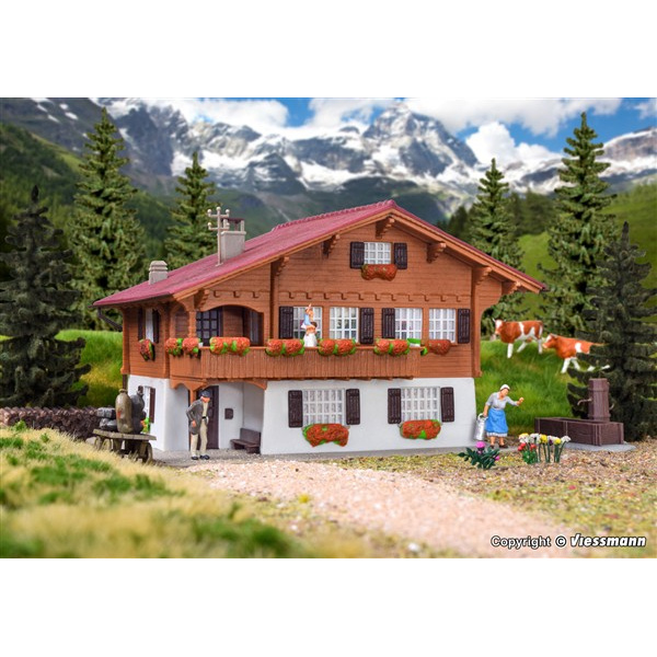 Kibri H0 Chalet in Brienz