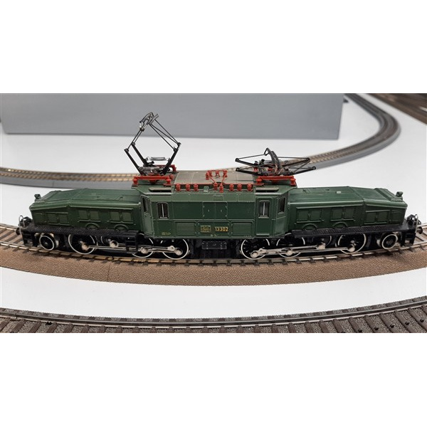 M&auml;rklin H0 DC HAMO Elektrolokomotive Be 6/8 III 13302, SBB, gr&uuml;n, analog, Occasion