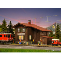 Kibri H0 Bahnhof Davos-Monstein inkl. Hausbeleuchtungs- Startset, Funktionsbausatz