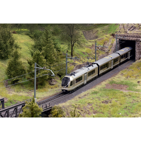 BEMO H0 AC Triebzug ABe 4/16 3133 "Piz Pal&uuml;" RhB, champagner, digital Sound