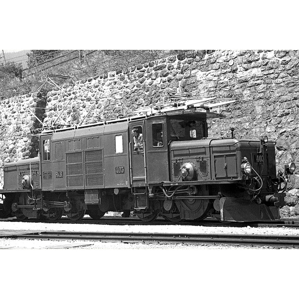 BEMO H0m Elektrolokomotive Ge 6/6 I 403 RhB Krokodil, braun, digital Sound