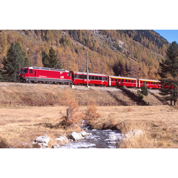 BEMO H0m Elektrolokomotive Ge 4/4 III 649 Universallok "Lavin", RhB, digital Sound