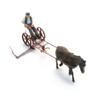 Artitec H0 M&auml;hbalken mit Pferd + Figur