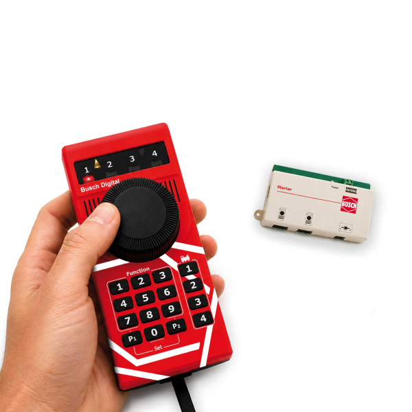 BUSCH Digital Starter Set - Digitalzentrale,Fahrregler