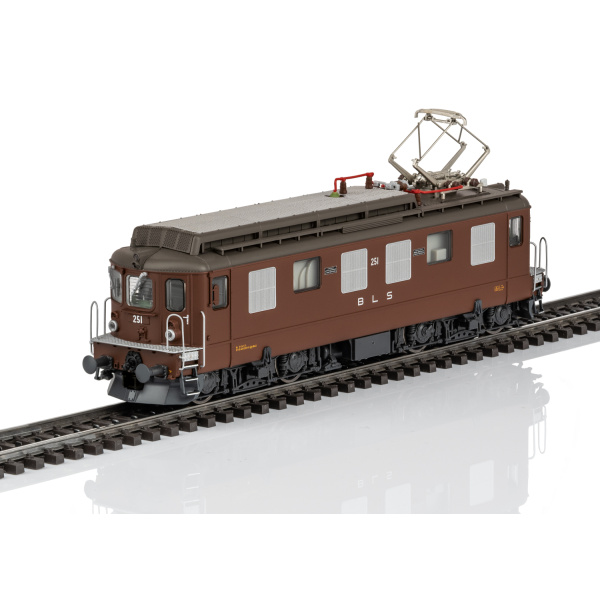 M&auml;rklin H0 AC Elektrolokomotive Ae 4/4 251, BLS, digital Sound